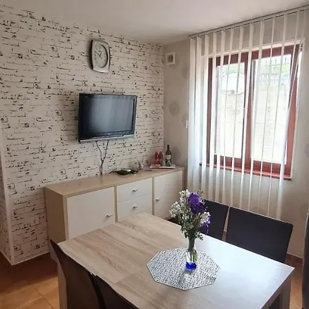 Apartma Monte * 코페르